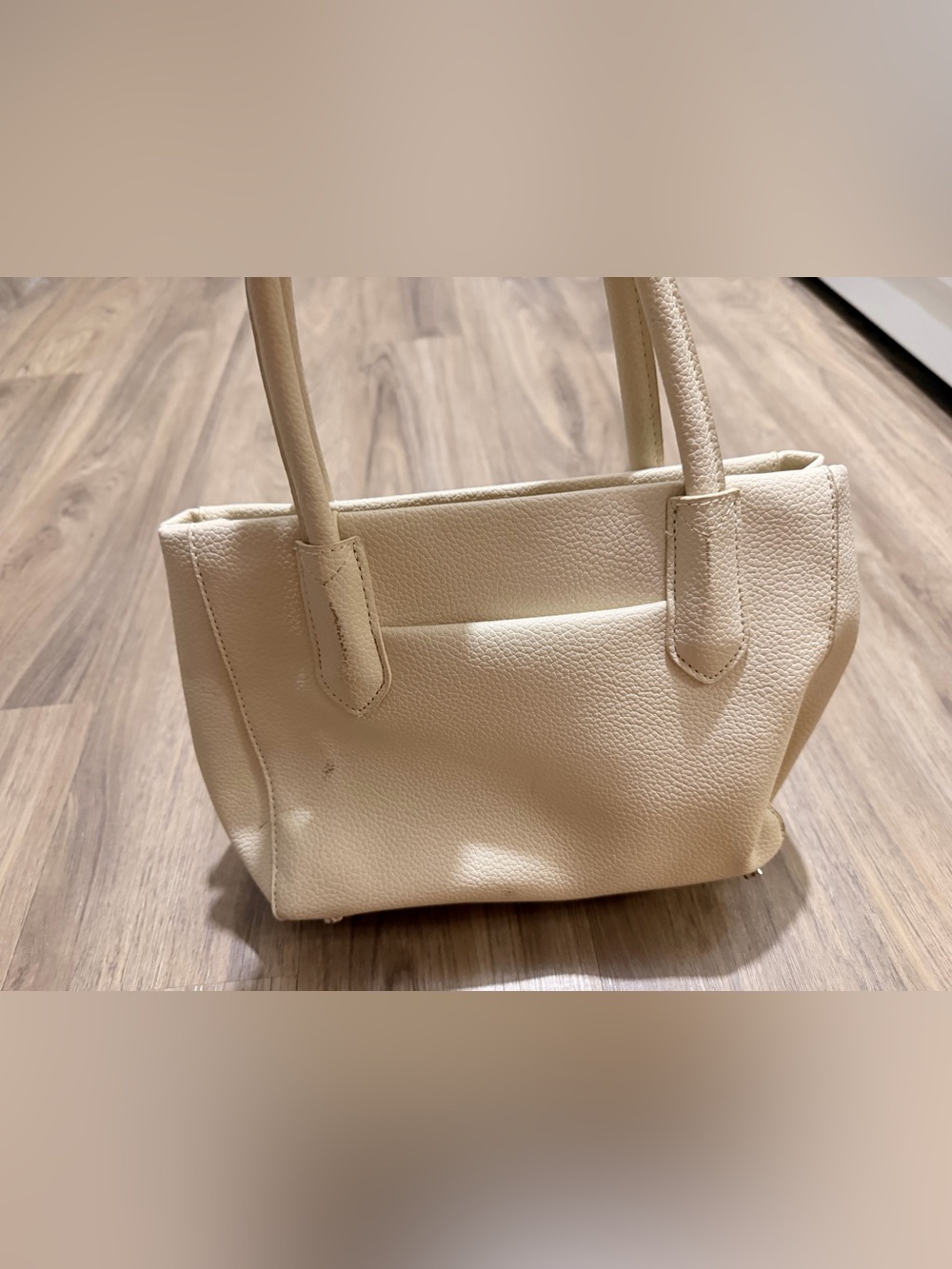 Cream Leather-Textured Tote Bag - Classic Everyday Handbag